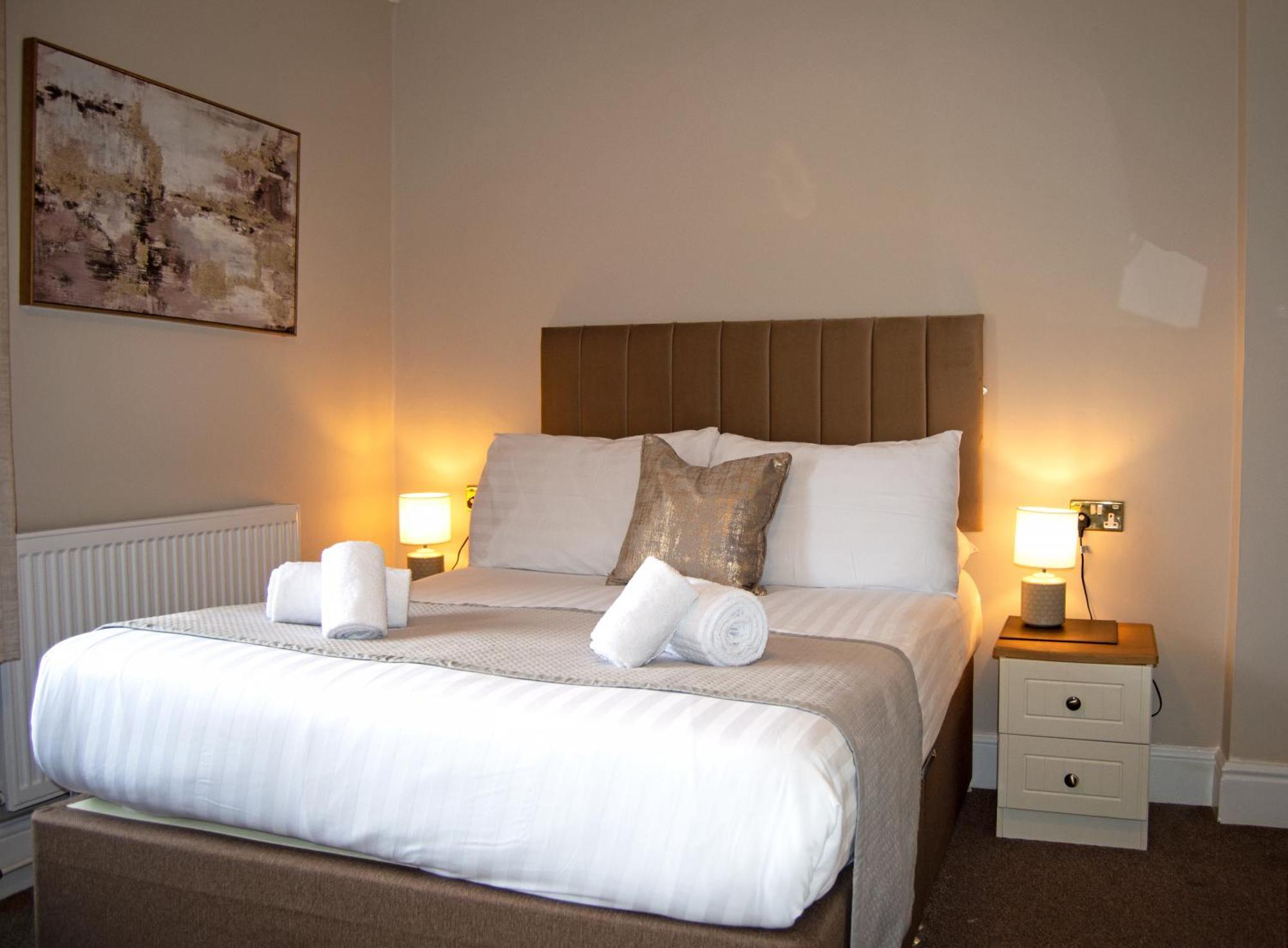 Hotel No5, Beachfront With Free Private Car Park Llandudno Exterior photo